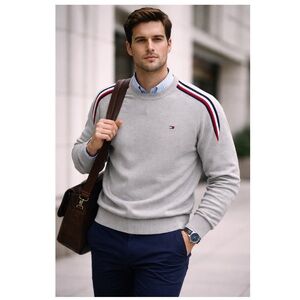 TOMMY‎ HILFIGER Gray Logo Crewneck Sweater Sz M Sport Stripe Raglan Preppy